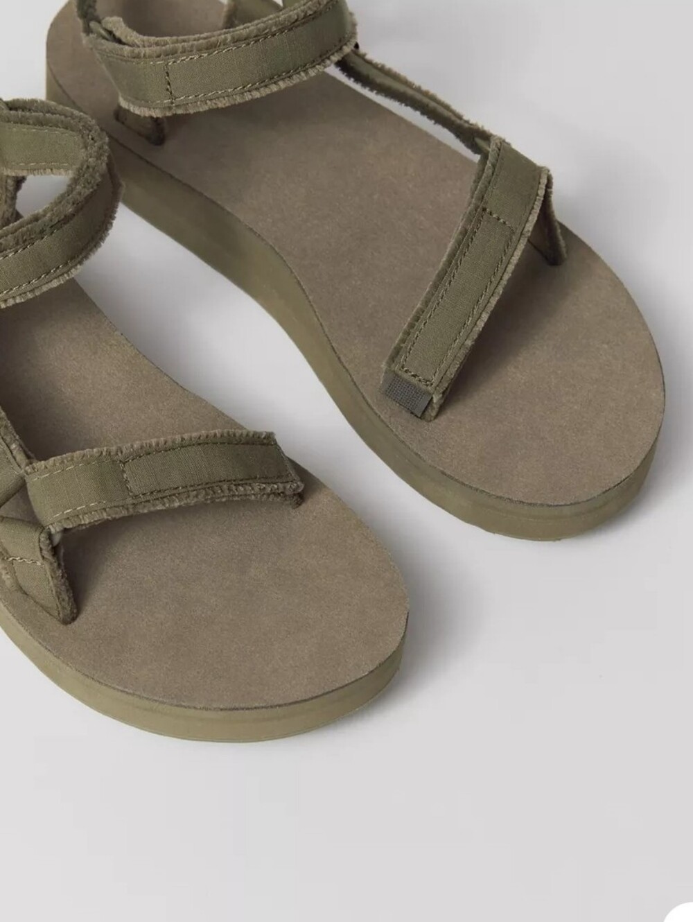Teva Canvas Midform Universal Sandal Sz 8